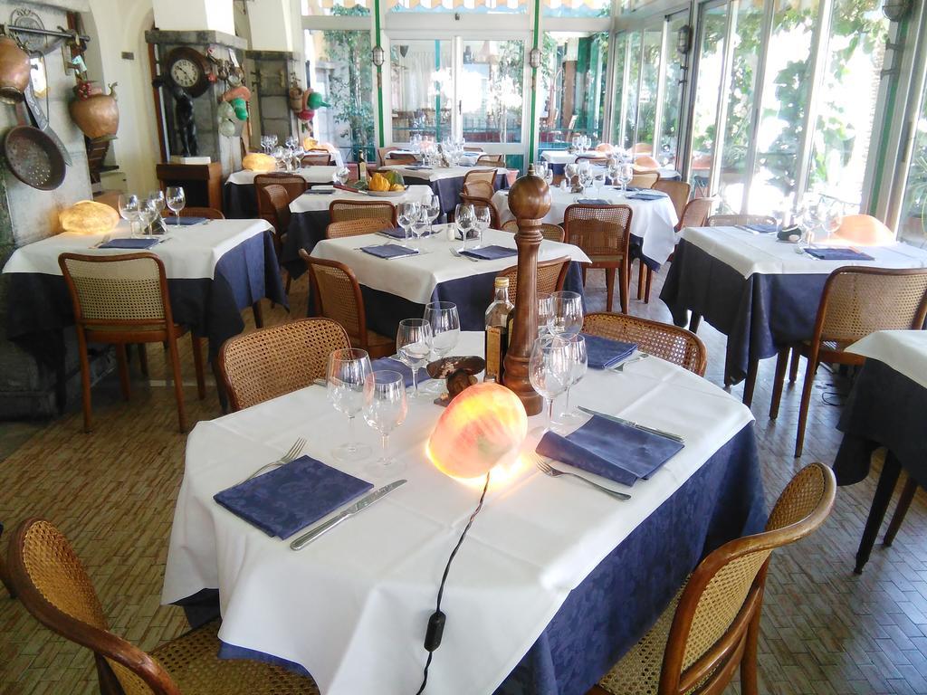Ristorante Hotel Mira Sestri Levante Esterno foto